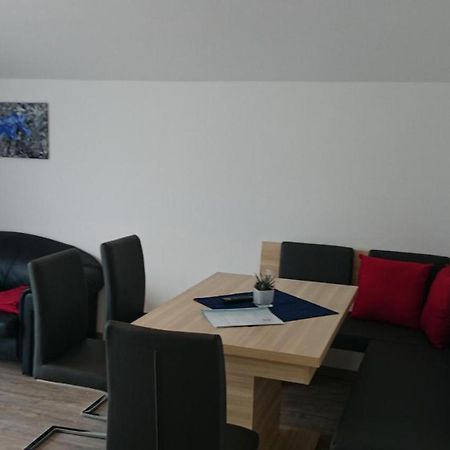 Haus Alpina Apartamento Weissensee Exterior foto