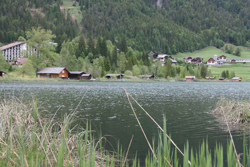 Haus Alpina Apartamento Weissensee Exterior foto