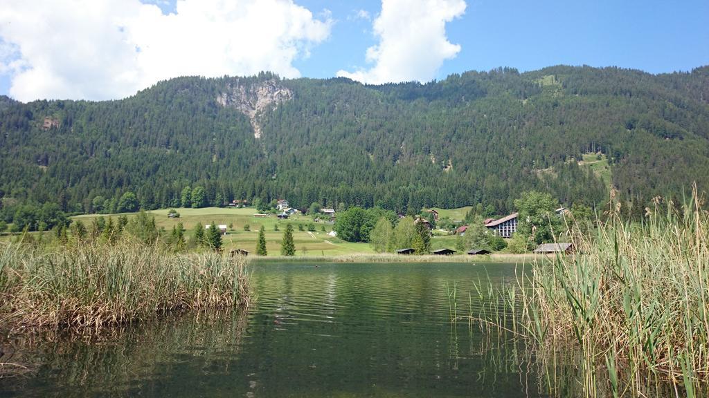 Haus Alpina Apartamento Weissensee Exterior foto